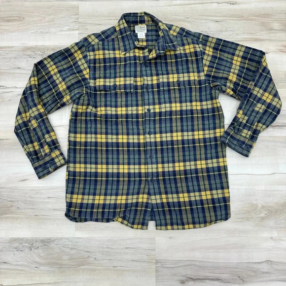 L.L.Bean Men’s plaid flannel 100% cotton navy blue & gold button down shirt Sz M - Picture 1 of 5